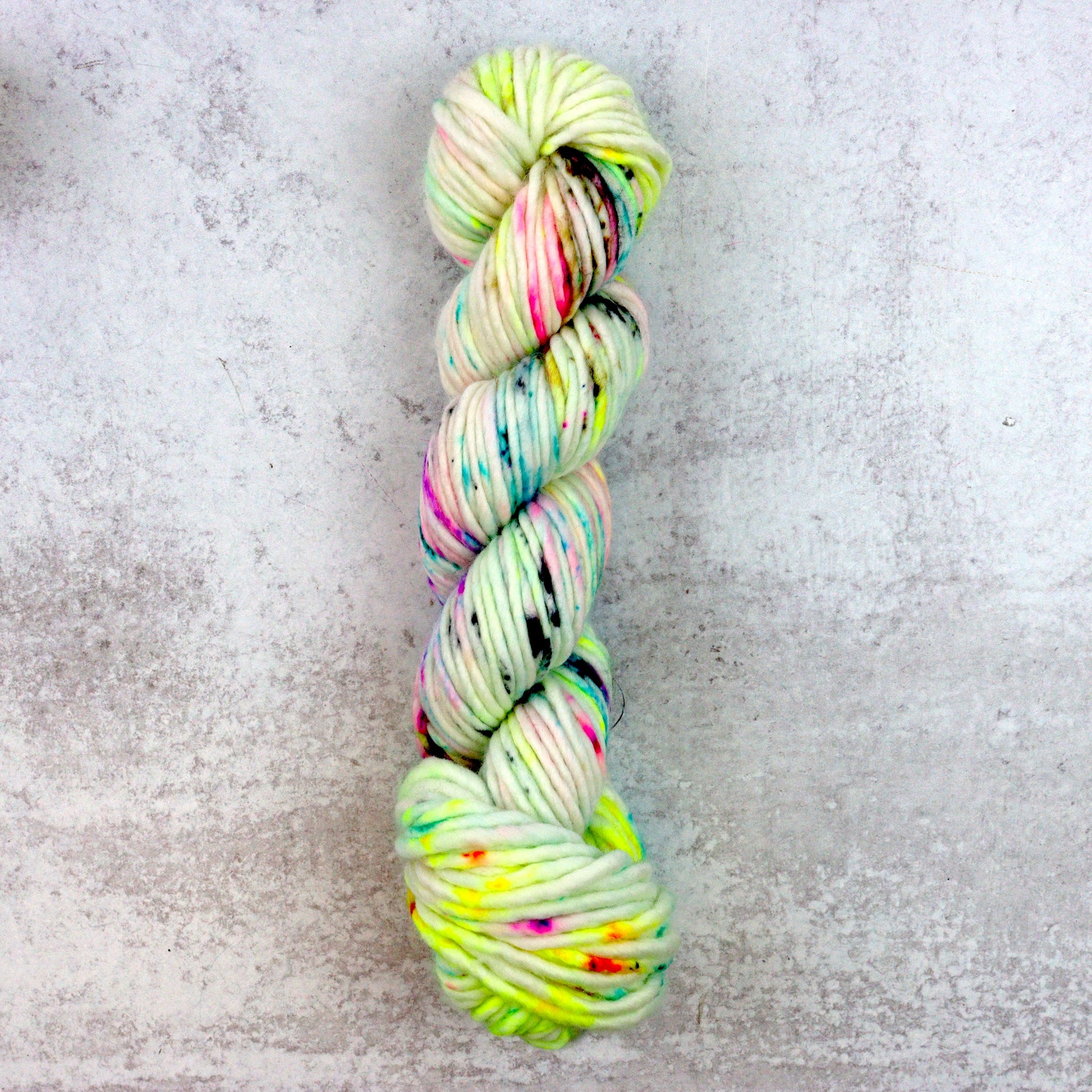 Hologram - Bulky - Lonely Skein