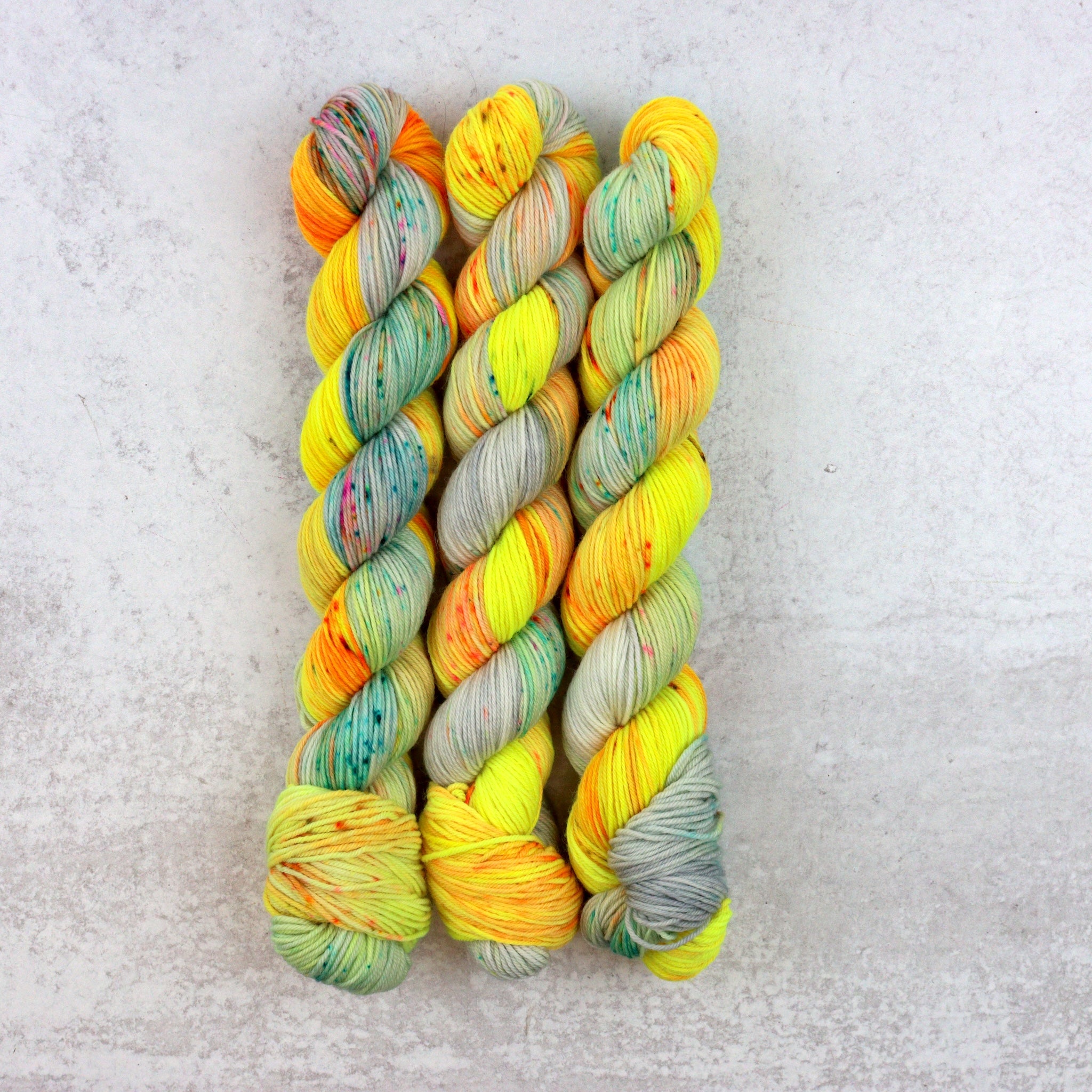 Classic Sock 50's  - Neon Yellow - Lonely Skein